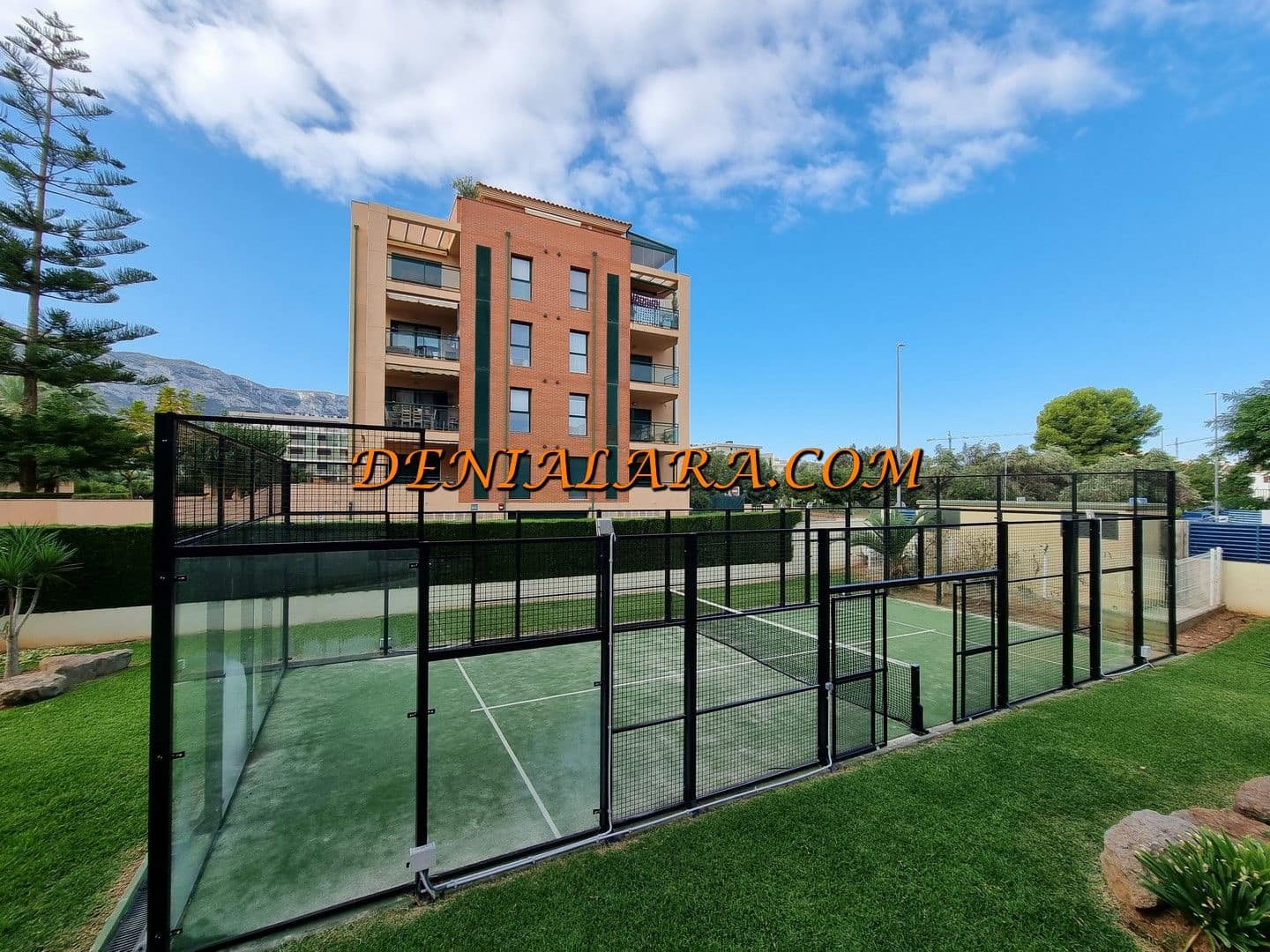 3 chambre Appartement à vendre à Denia avec piscine garage - 385 000 € (Ref: 9294069)