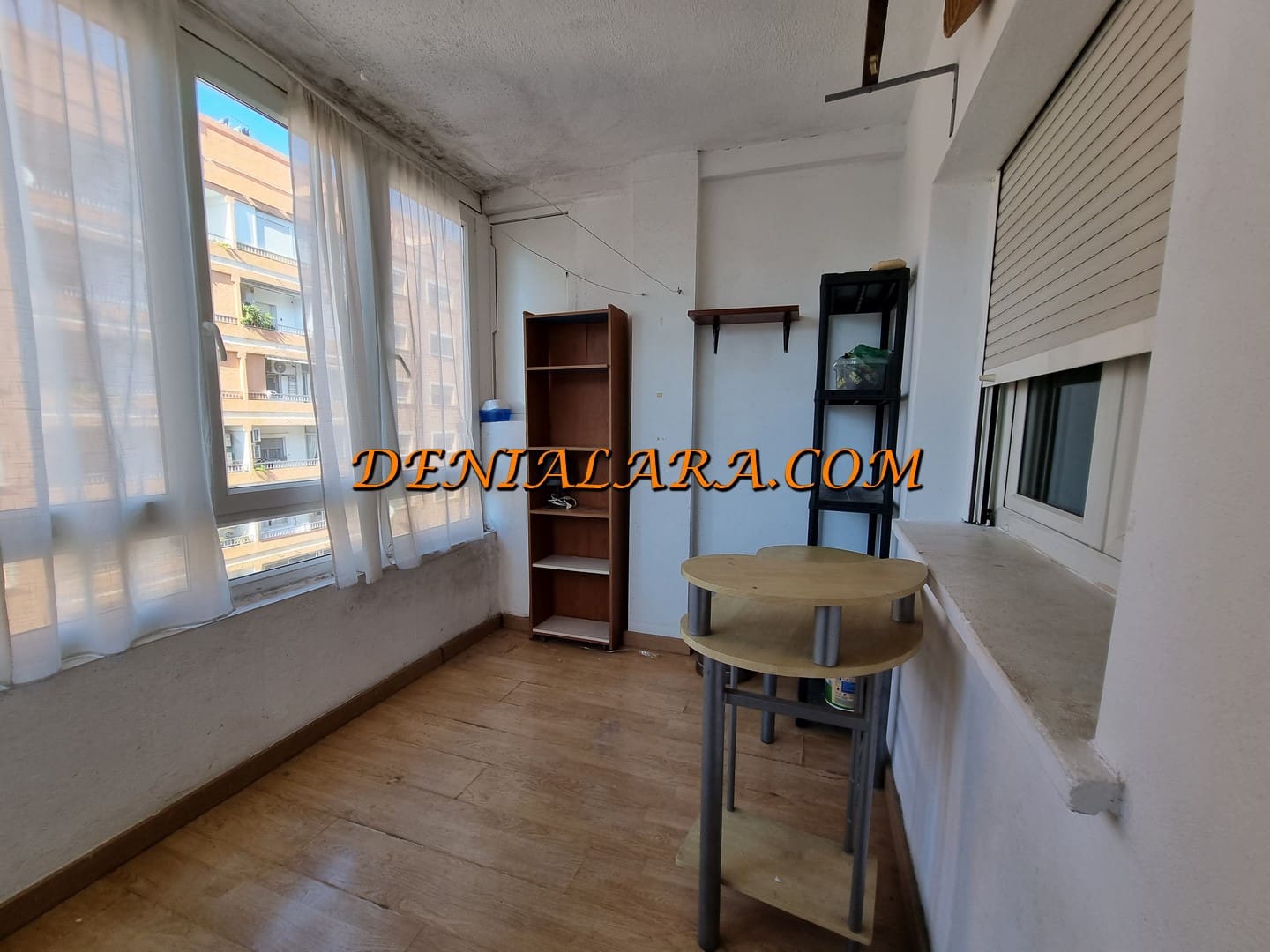 Piso de 4 habitaciones en Dénia en venta - 249.999 € (Ref: 9301893)