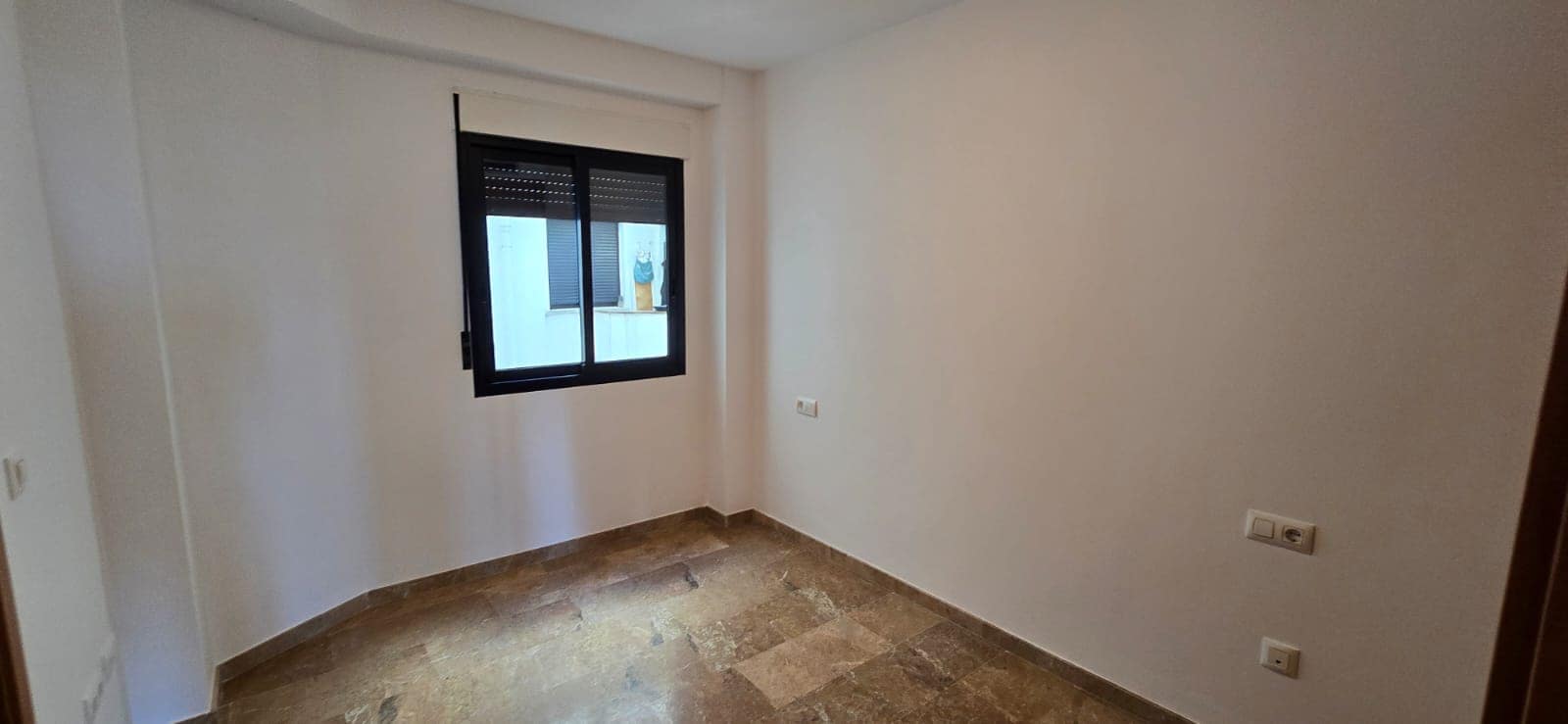 2 soveværelse Lejlighed til leje i Denia med garage - € 1.100 (Ref: 9345192)