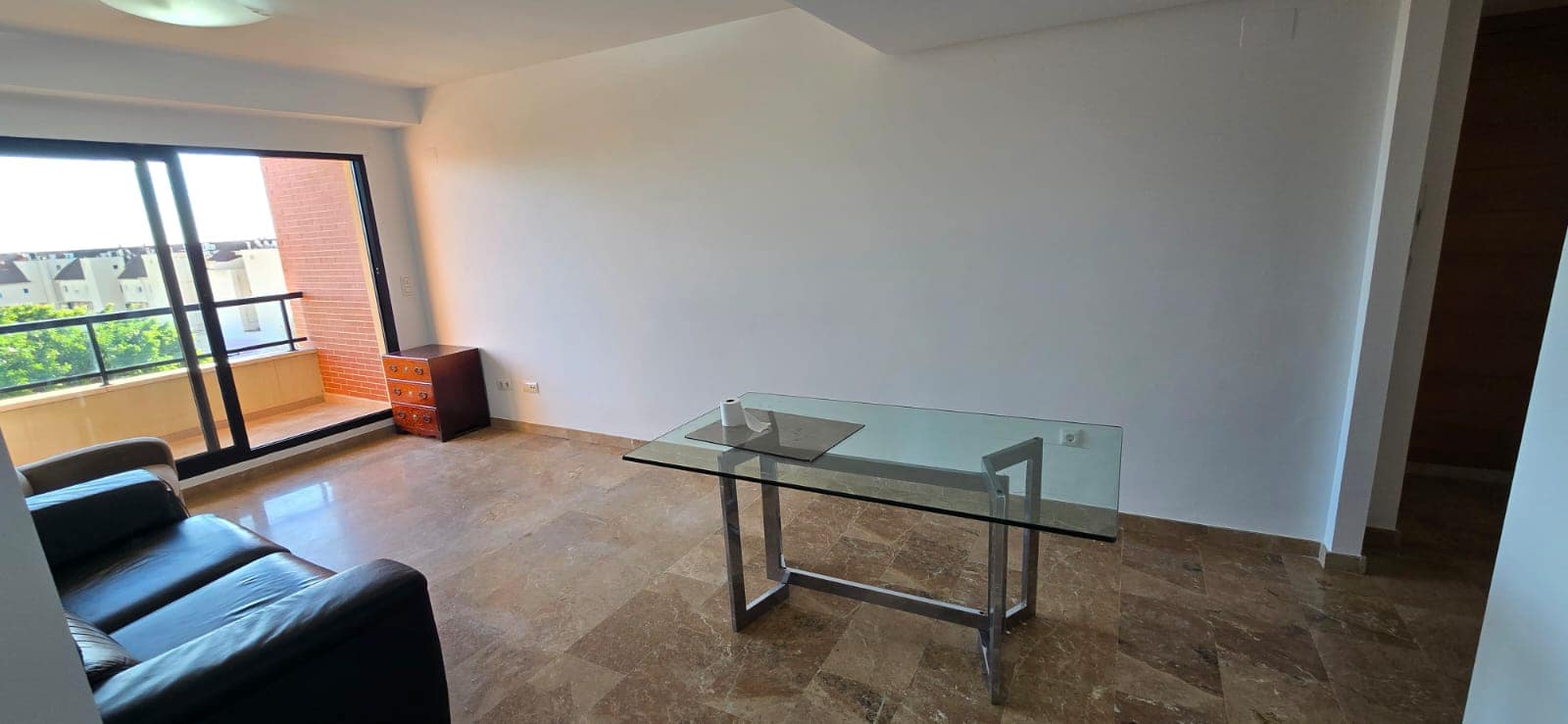 2 soveværelse Lejlighed til leje i Denia med garage - € 1.100 (Ref: 9345192)