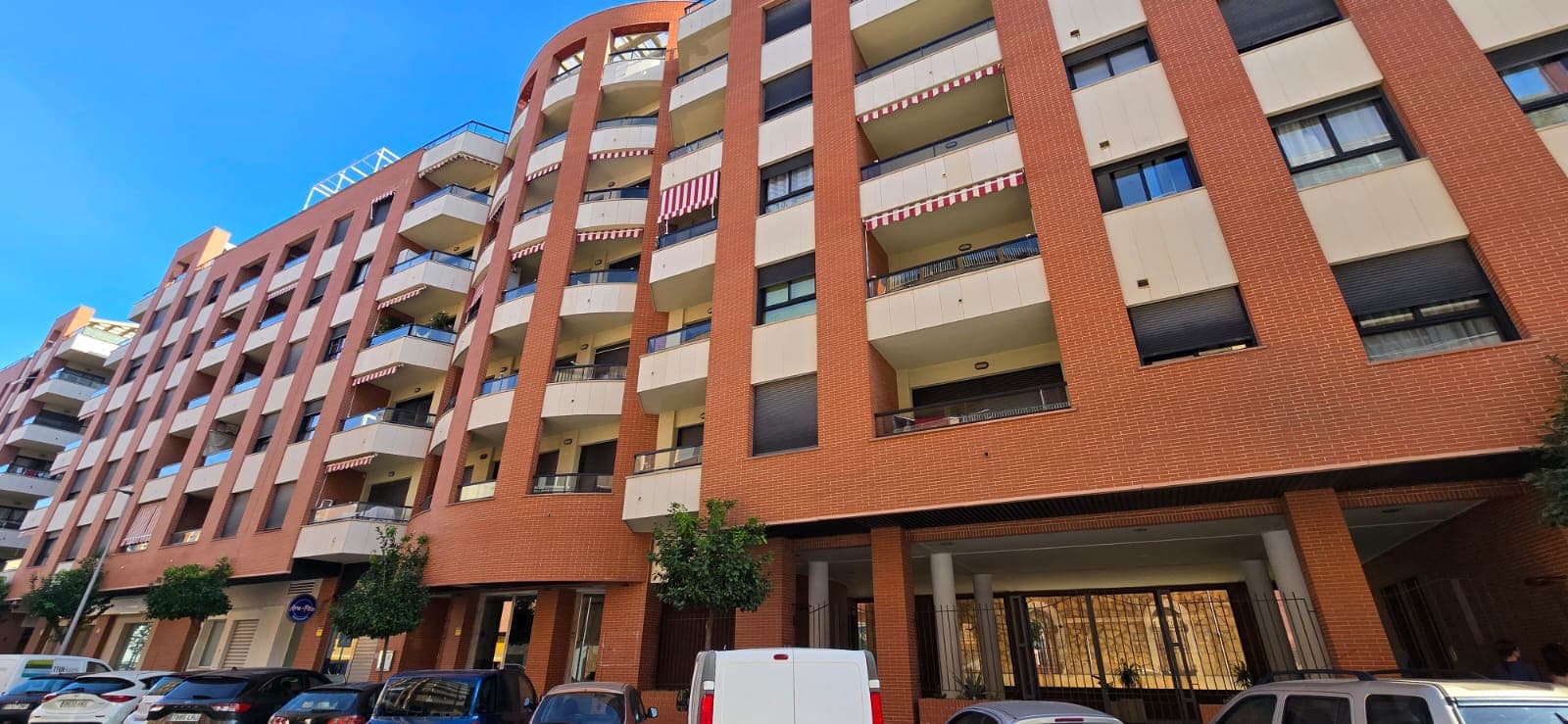 2 soveværelse Lejlighed til leje i Denia med garage - € 1.100 (Ref: 9345192)