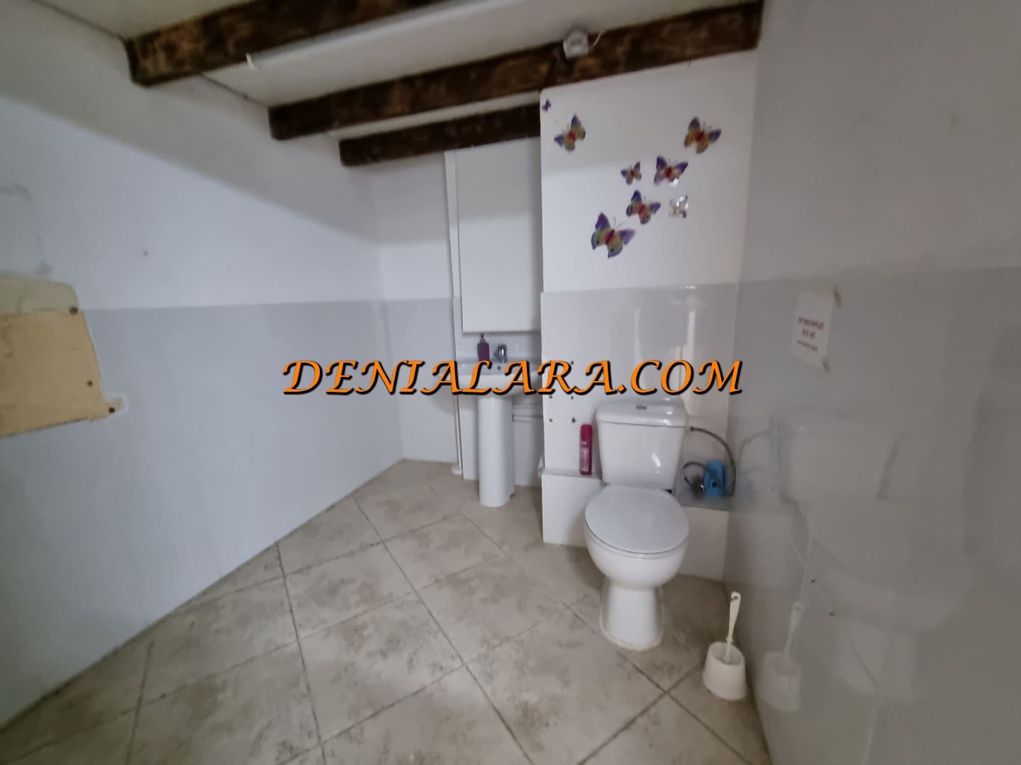 Erhverv til salg i Denia - € 209.999 (Ref: 9350135)