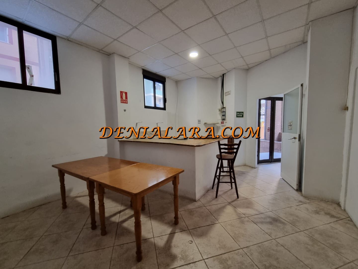 Erhverv til salg i Denia - € 209.999 (Ref: 9350135)