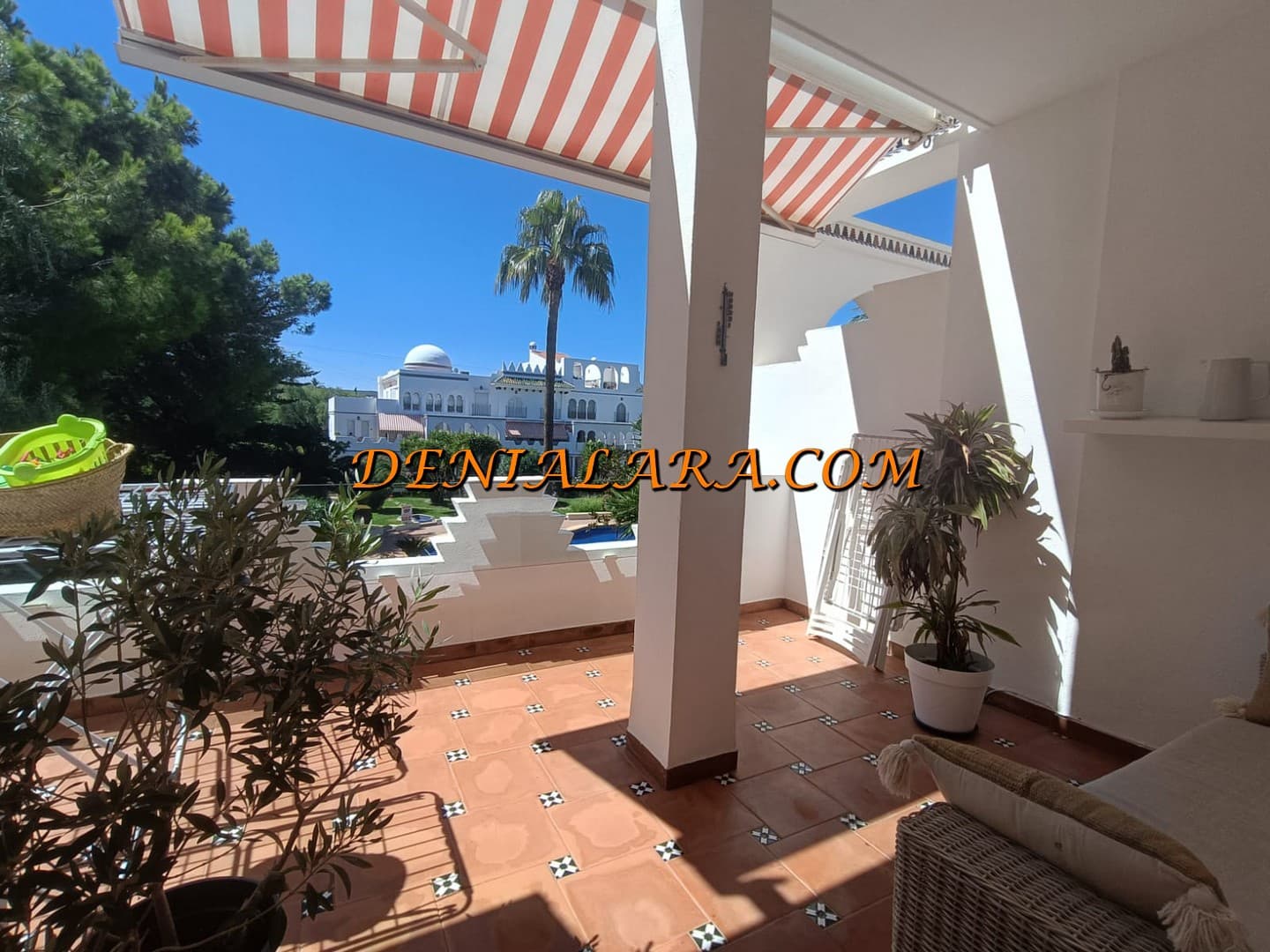 2 Zimmer Apartment zu vermieten in Denia mit Pool Garage - 700 € (Ref: 9354168)