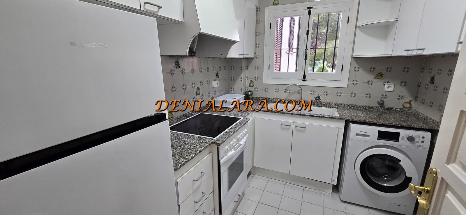 2 sovrum Lägenhet att hyra i Denia med pool garage - 800 € (Ref: 9386620)