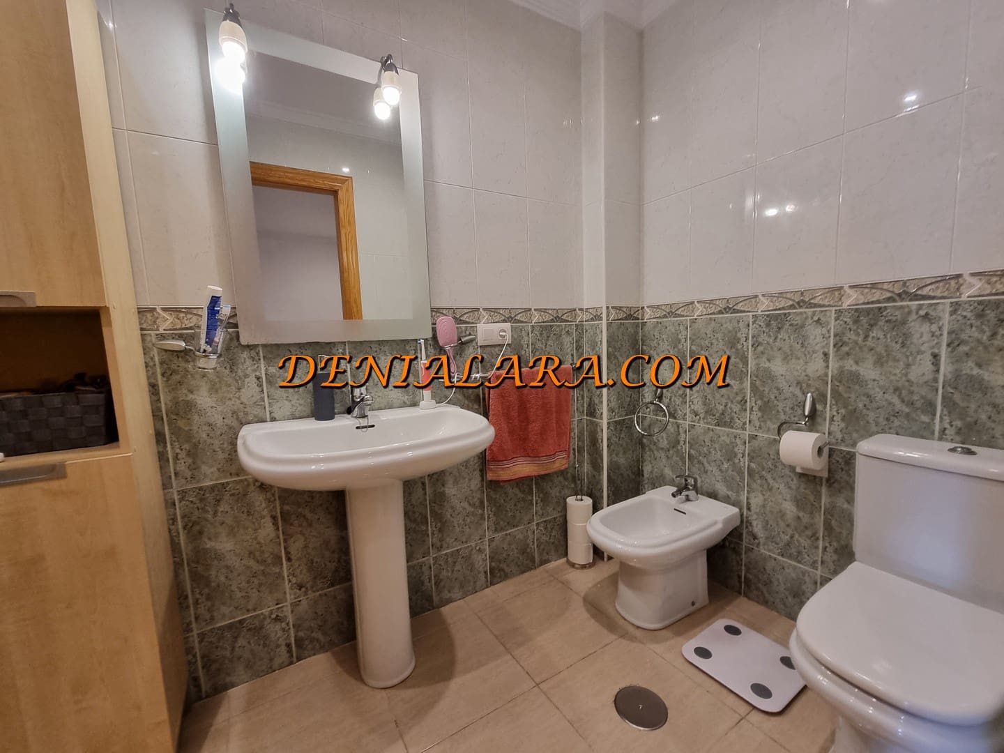 4 sovrum Radhus till salu i Pego med garage - 249 999 € (Ref: 9395354)