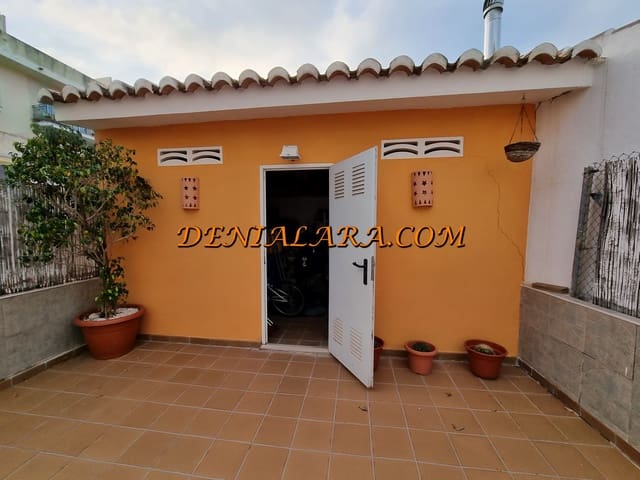 4 bedroom Terraced Villa for sale in Pego with garage - € 249,999 (Ref: 9395354)