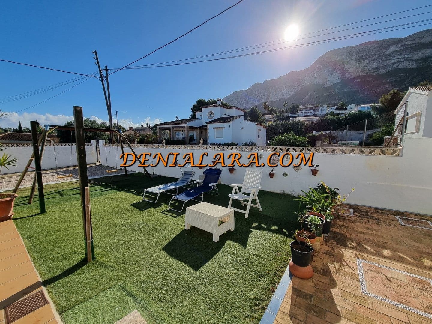 4 sypialnia Willa na sprzedaż w Denia z basenem garażem - 614 999 € (Ref: 9417819)