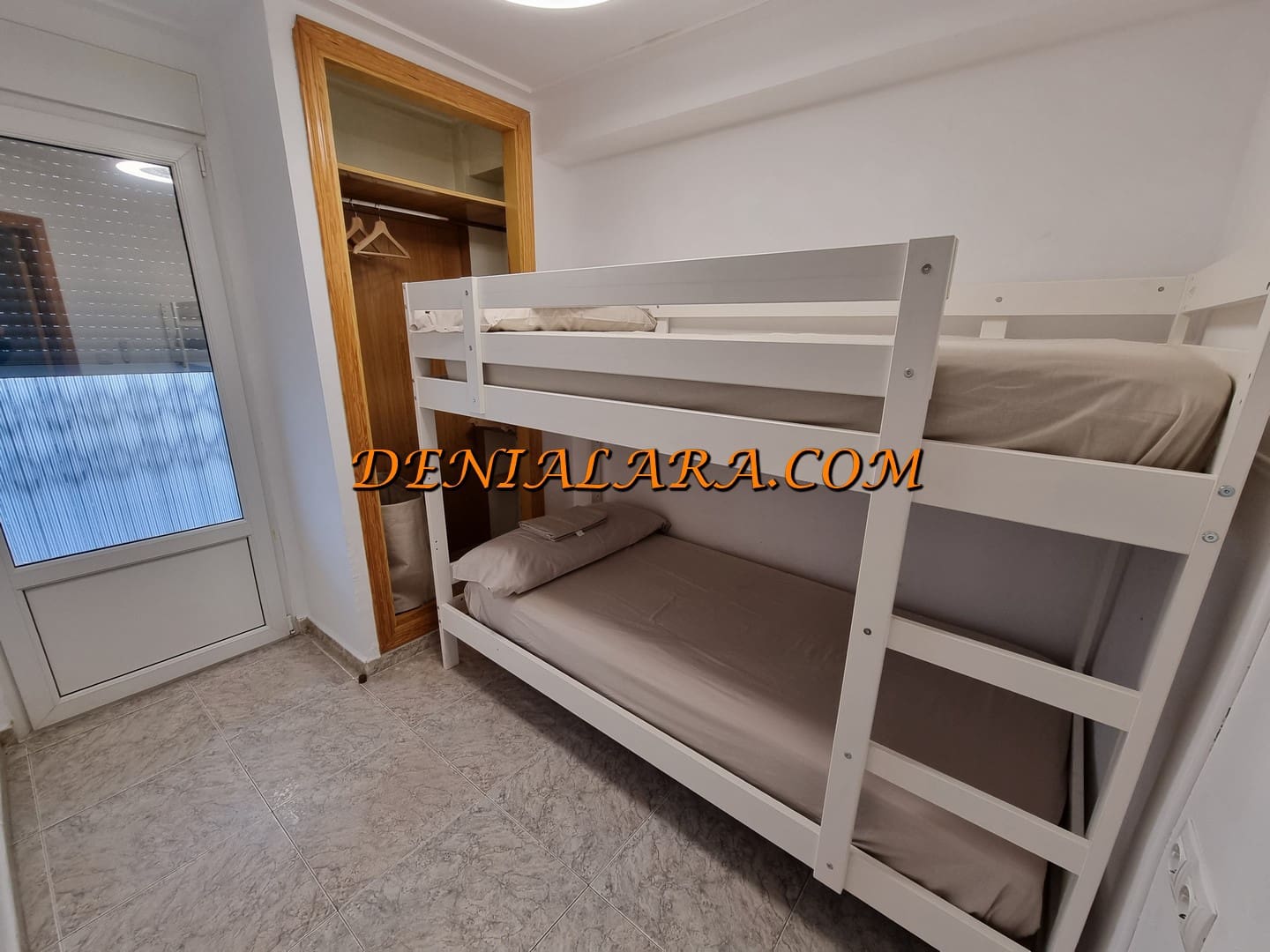 2 Zimmer Apartment zu verkaufen in Denia mit Pool Garage - 229.999 € (Ref: 9421779)