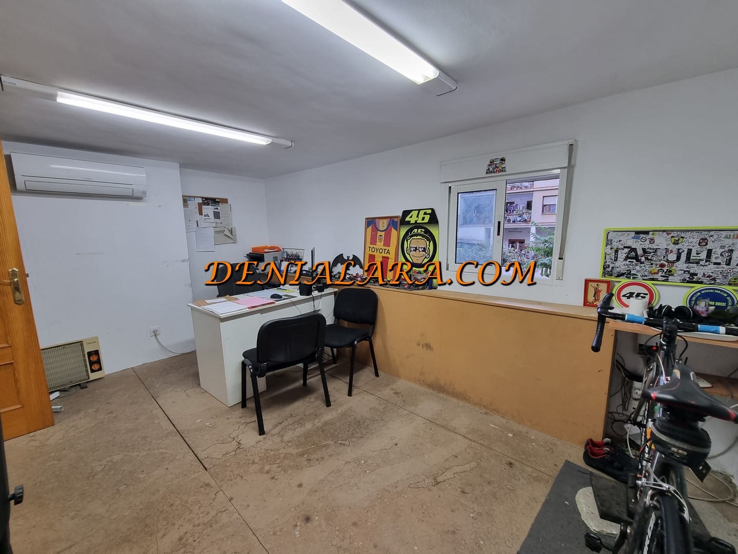 Gewerbe zu verkaufen in Denia mit Garage - 126.000 € (Ref: 9451168)