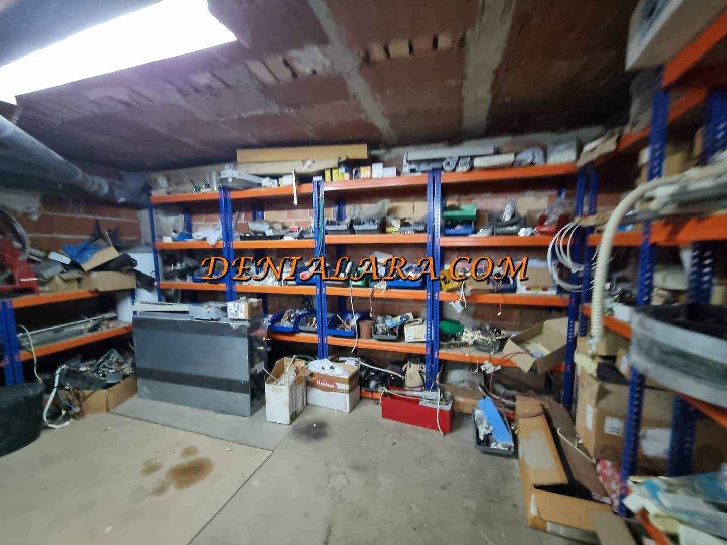 Gewerbe zu verkaufen in Denia mit Garage - 126.000 € (Ref: 9451168)