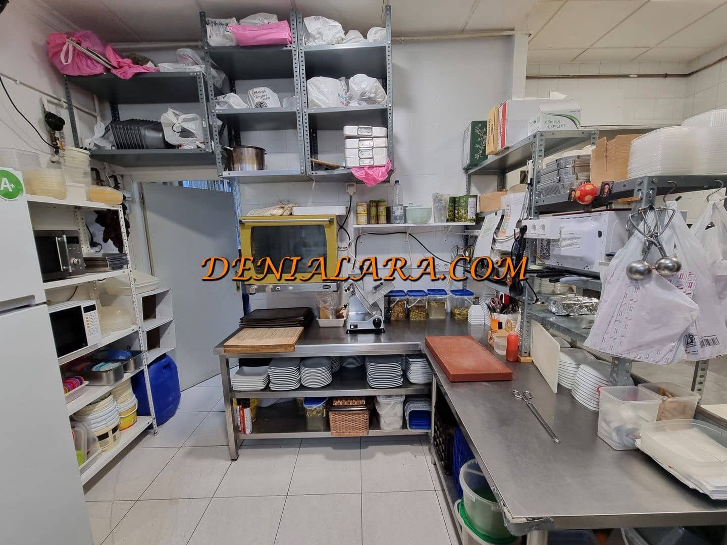 Restaurant/Bar til leje i Ondara - € 2.000 (Ref: 9451169)