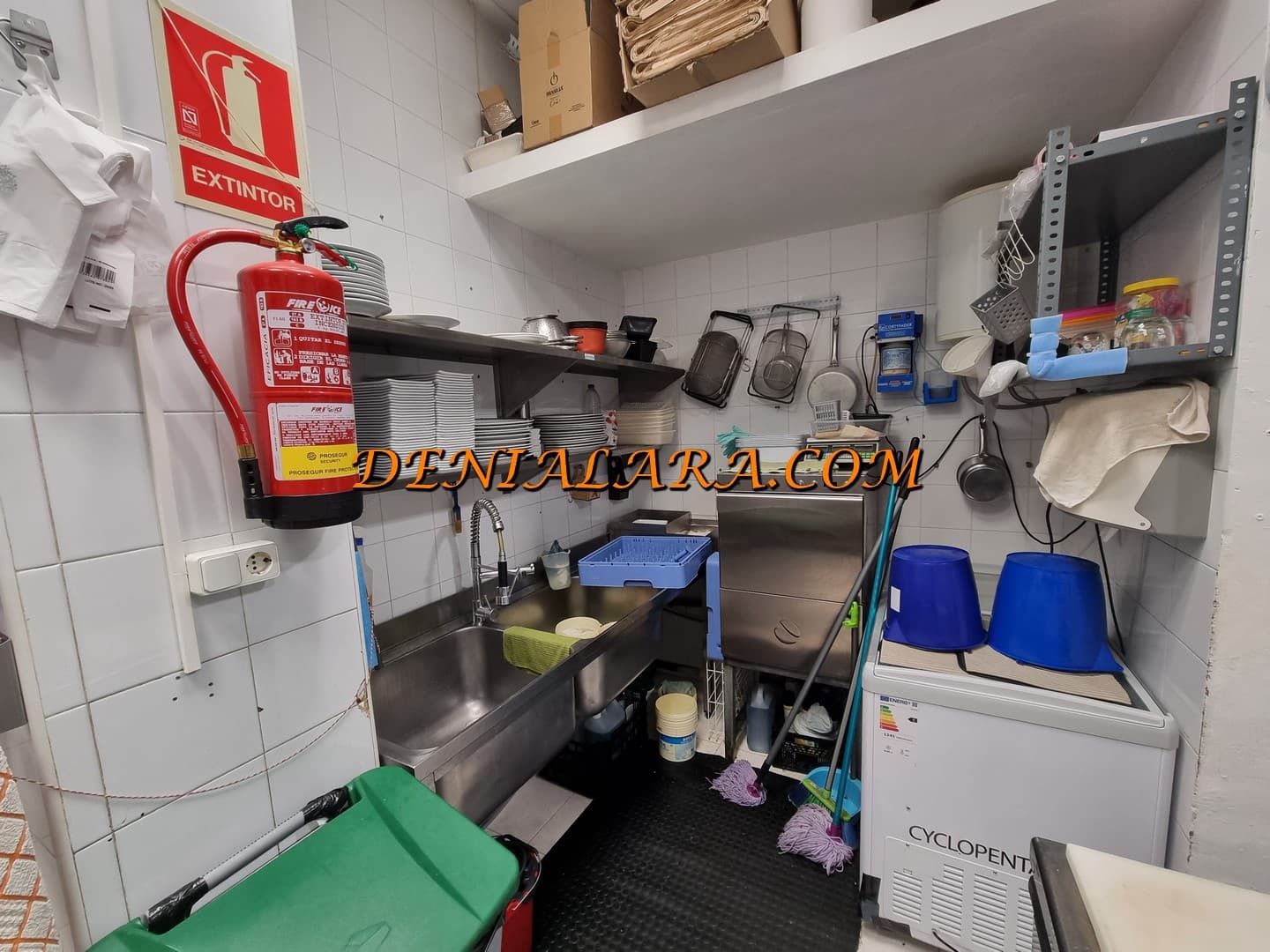 Restaurant/Bar til leje i Ondara - € 2.000 (Ref: 9451169)