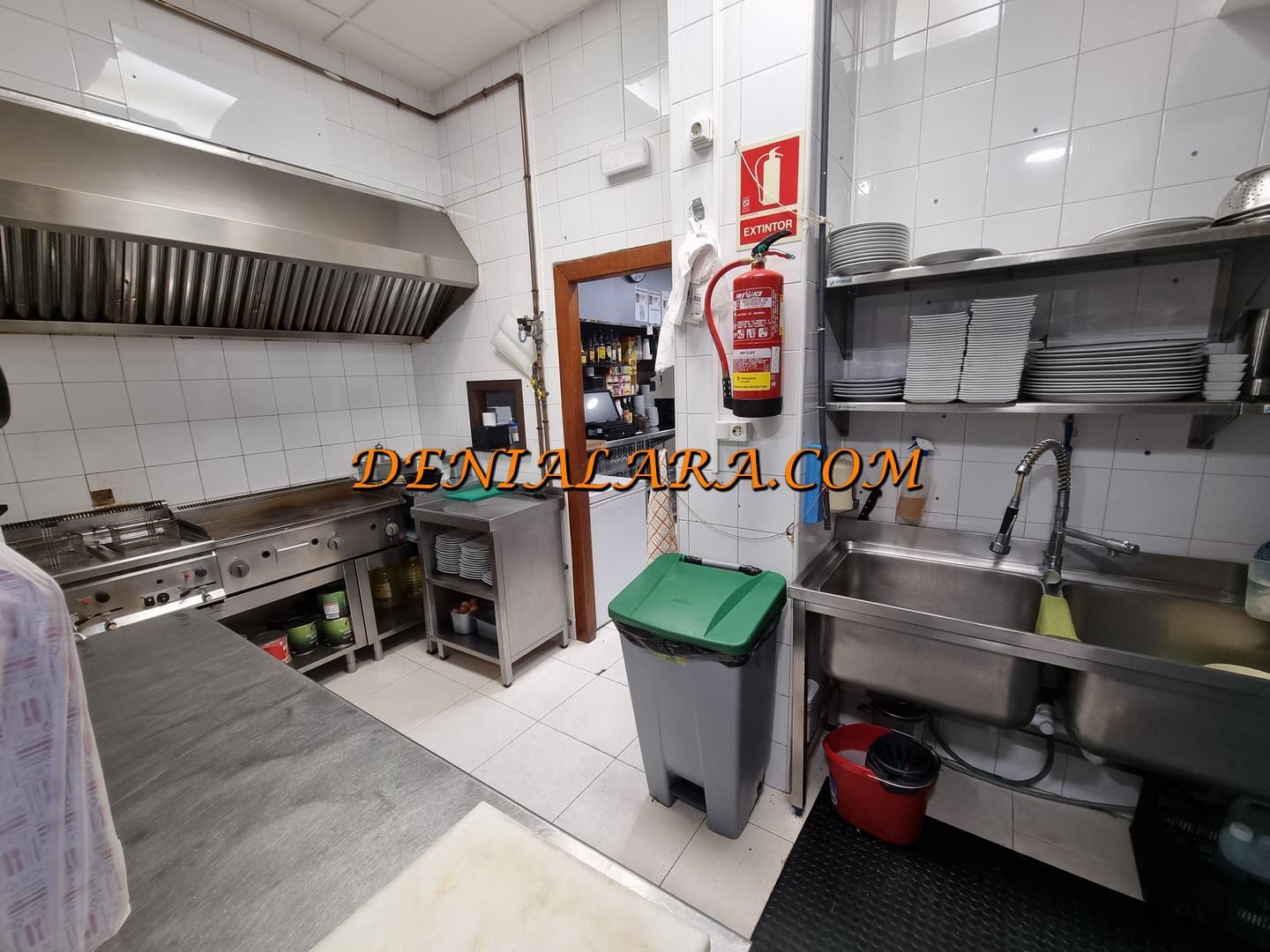 Restaurant/Bar til leje i Ondara - € 2.000 (Ref: 9451169)