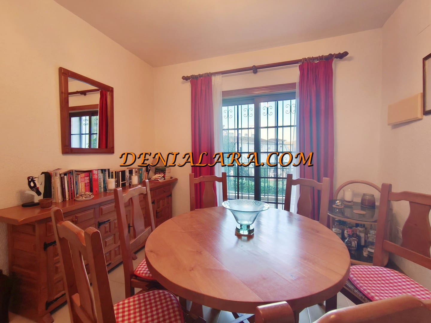 Chalet de 2 habitaciones en Pedreguer en venta con piscina garaje - 284.999 € (Ref: 9459637)