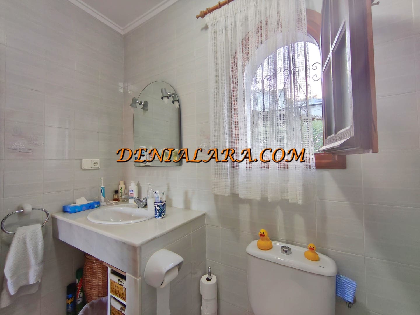 Chalet de 2 habitaciones en Pedreguer en venta con piscina garaje - 284.999 € (Ref: 9459637)