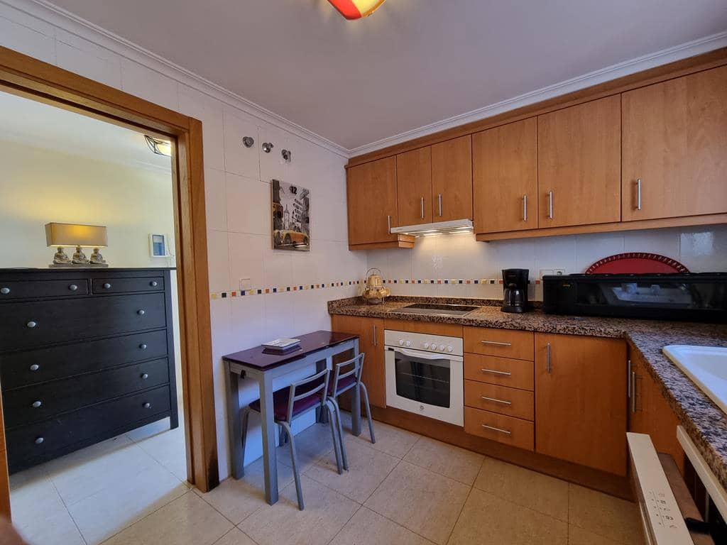 Ático de 3 habitaciones en Dénia en alquiler con piscina garaje - 800 € (Ref: 9465022)