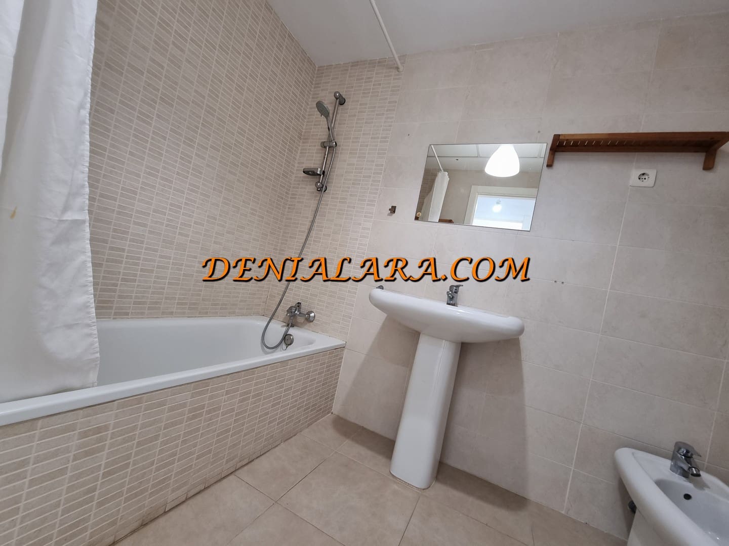 Apartamento de 2 habitaciones en Jesús Pobre en venta con piscina garaje - 226.000 € (Ref: 9467813)