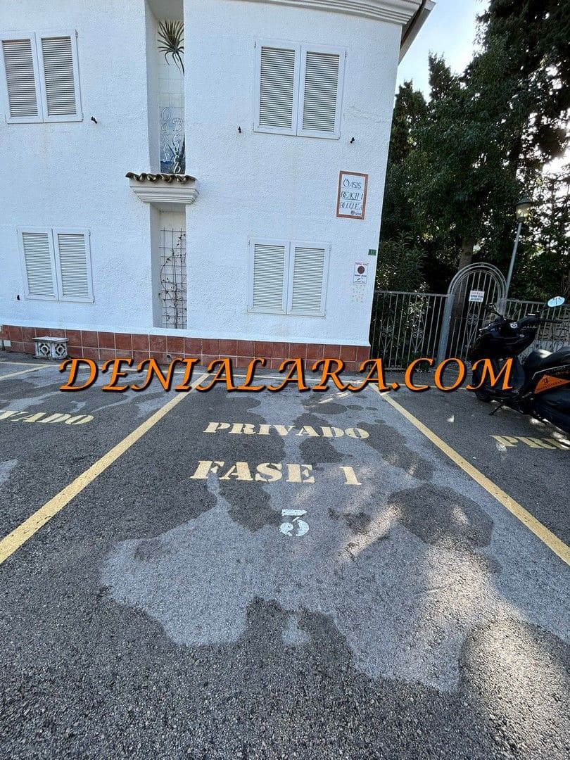 Apartamento de 2 habitaciones en Dénia en alquiler con piscina garaje - 800 € (Ref: 9471665)