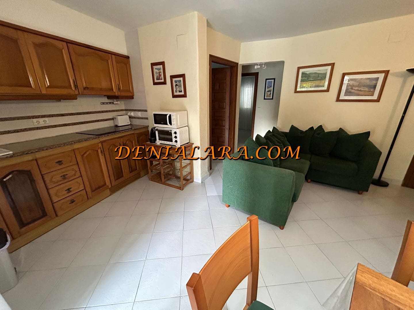 Apartamento de 2 habitaciones en Dénia en alquiler con piscina garaje - 800 € (Ref: 9471665)