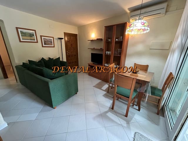 Apartamento de 2 habitaciones en Dénia en alquiler con piscina garaje - 800 € (Ref: 9471665)
