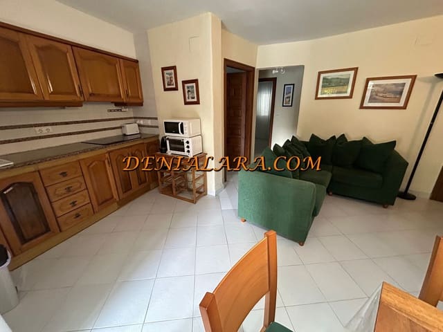 Apartamento de 2 habitaciones en Dénia en alquiler con piscina garaje - 800 € (Ref: 9471665)