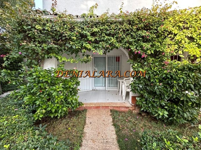 Apartamento de 2 habitaciones en Dénia en alquiler con piscina garaje - 800 € (Ref: 9471665)