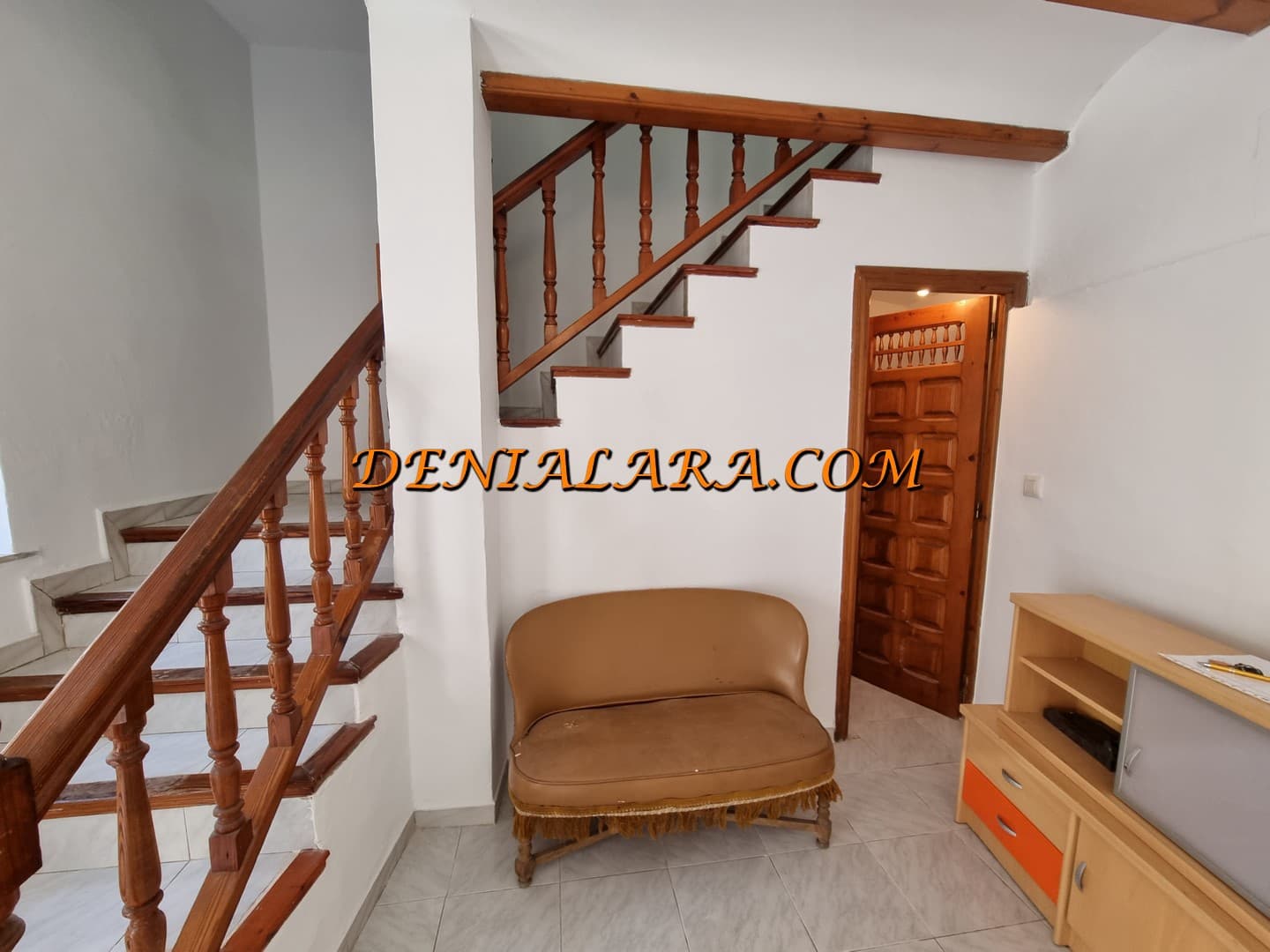 4 bedroom Townhouse for rent in Denia - € 1,100 (Ref: 9496641)