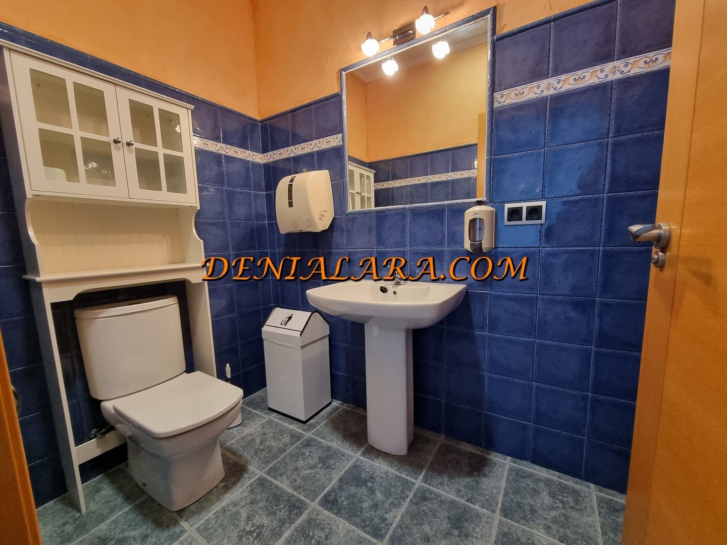 Office for rent in Pego - € 1,700 (Ref: 9532751)