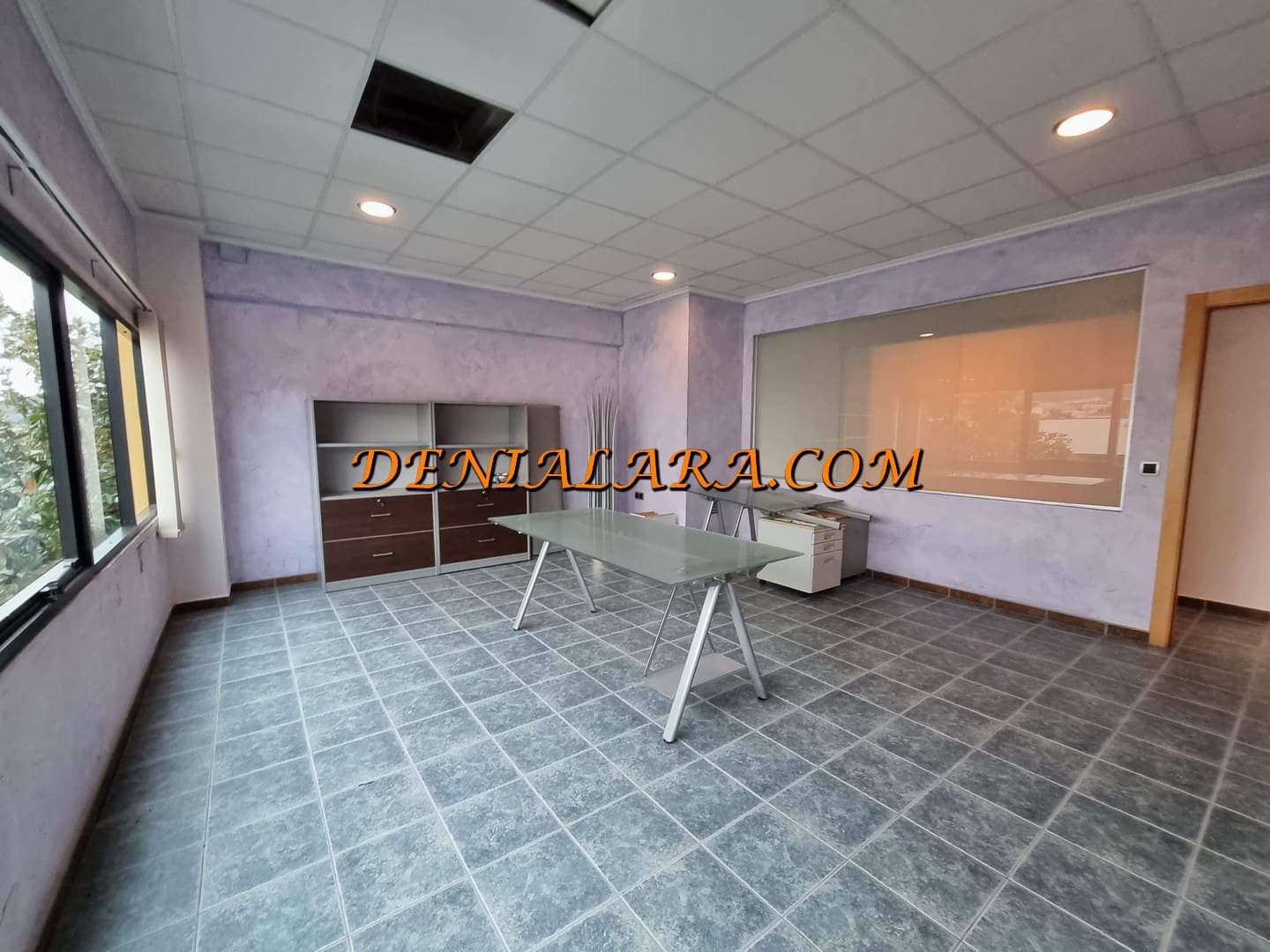 Office for rent in Pego - € 1,700 (Ref: 9532751)