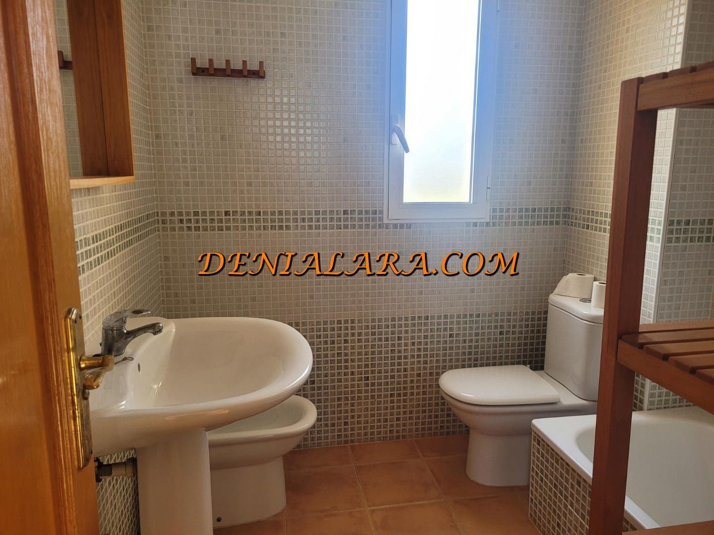 2 Zimmer Apartment zu vermieten in Denia mit Pool Garage - 1.300 € (Ref: 9534843)