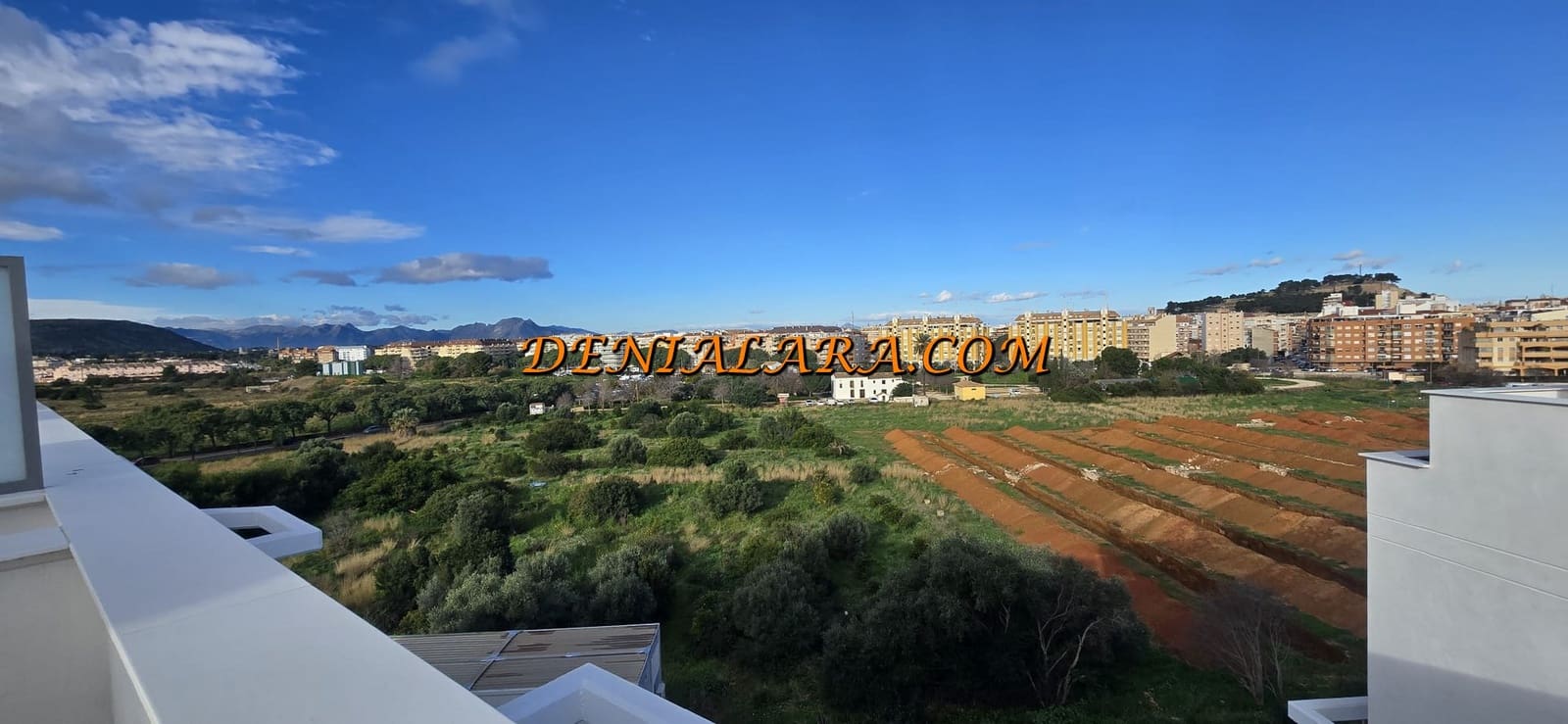 3 makuuhuone Kattohuoneisto myytävänä paikassa Denia mukana uima-altaan 
autotalli - 424 000 € (Ref: 9542089)