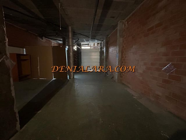 Kaupallinen vuokrattavana paikassa Dénia - 750 € (Ref: 9559762)