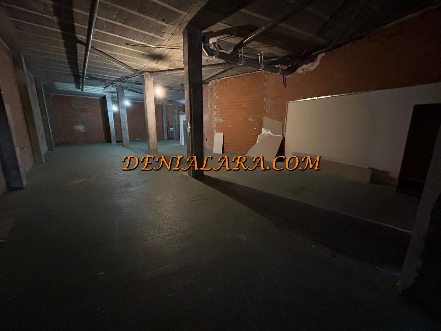 Erhverv til leje i Denia - € 750 (Ref: 9559762)