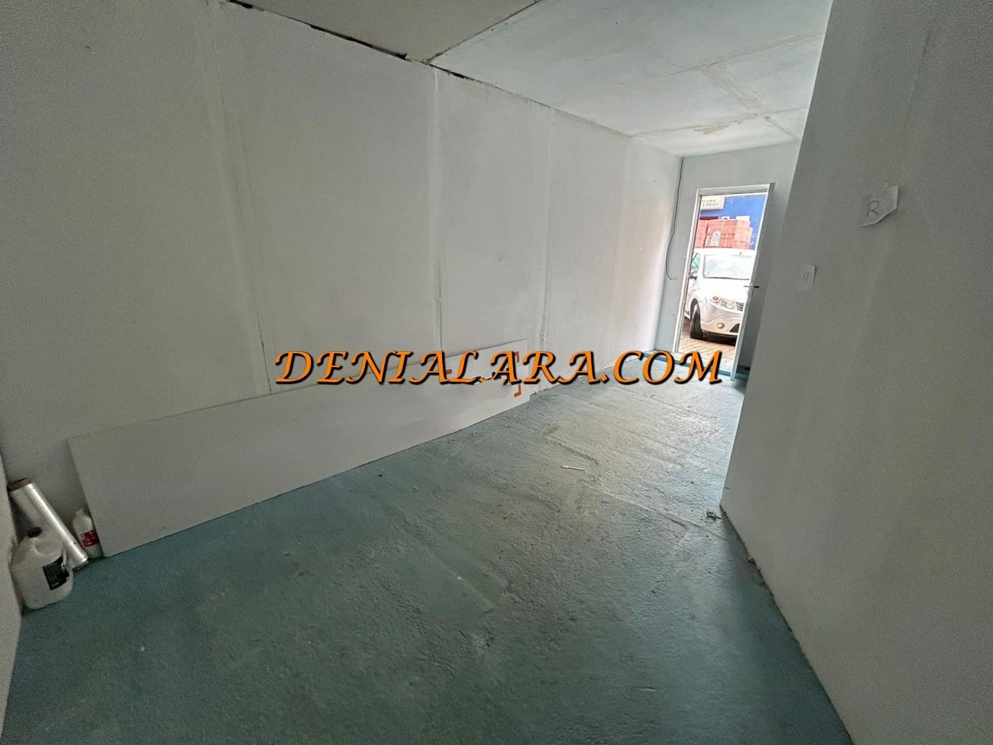 Erhverv til leje i Denia - € 750 (Ref: 9559762)