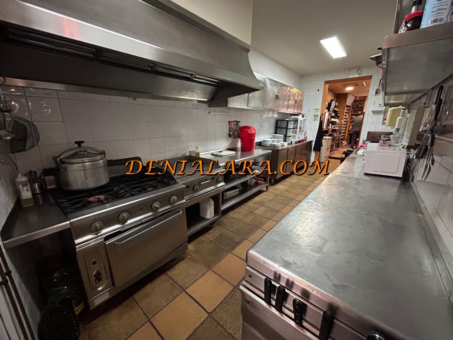 Restaurant/Bar til salg i Els Poblets - € 315.000 (Ref: 9562236)