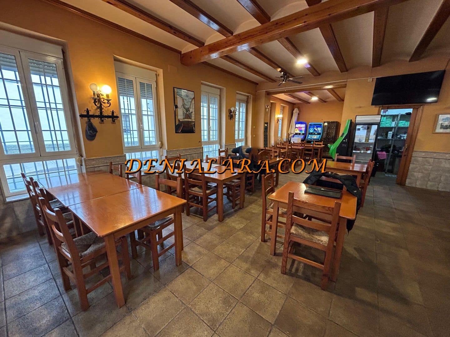 Restaurant/Bar til salg i Els Poblets - € 315.000 (Ref: 9562236)