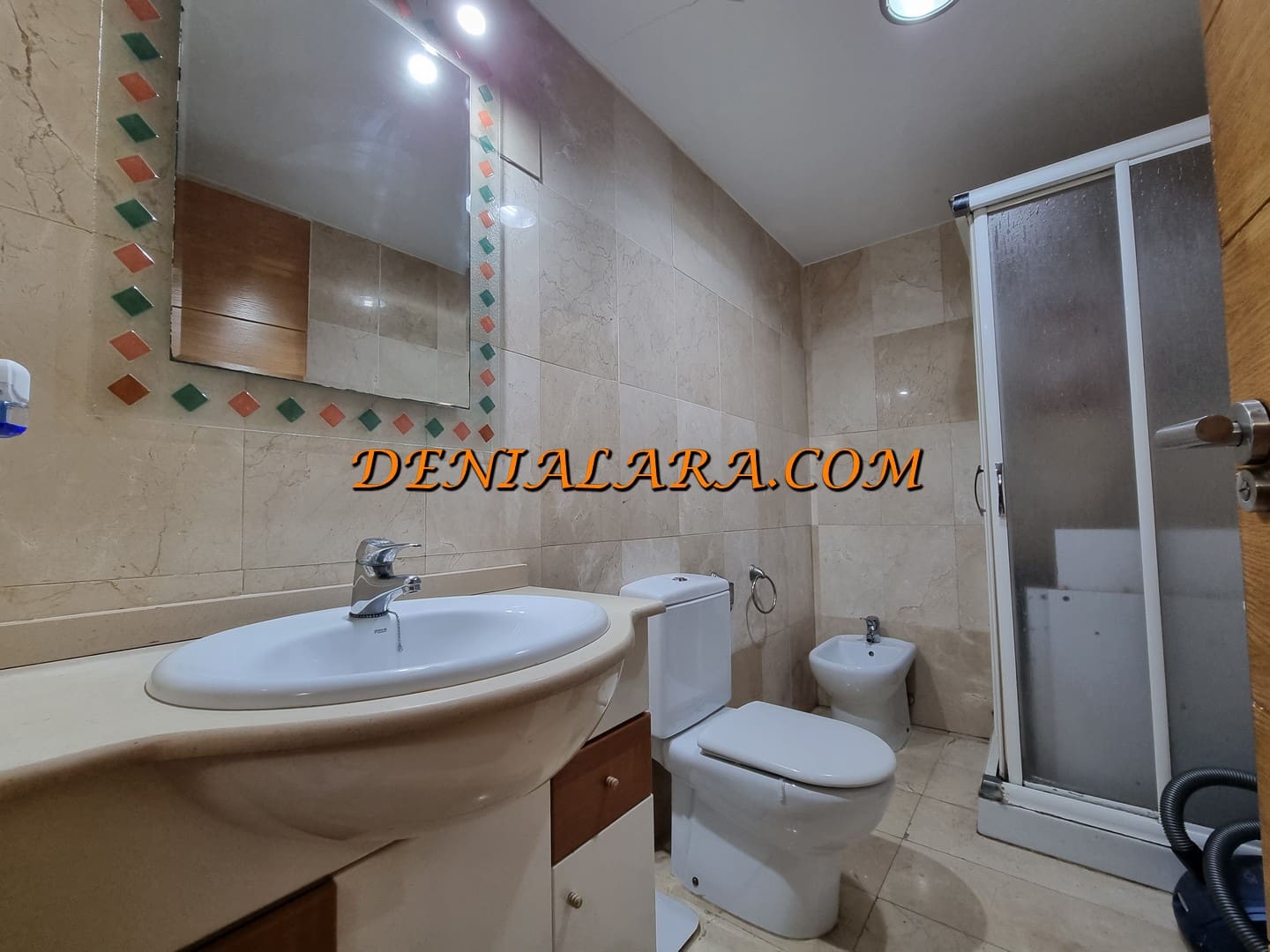 3 Zimmer Wohnung zu verkaufen in Denia mit Garage - 273.000 € (Ref: 9563787)