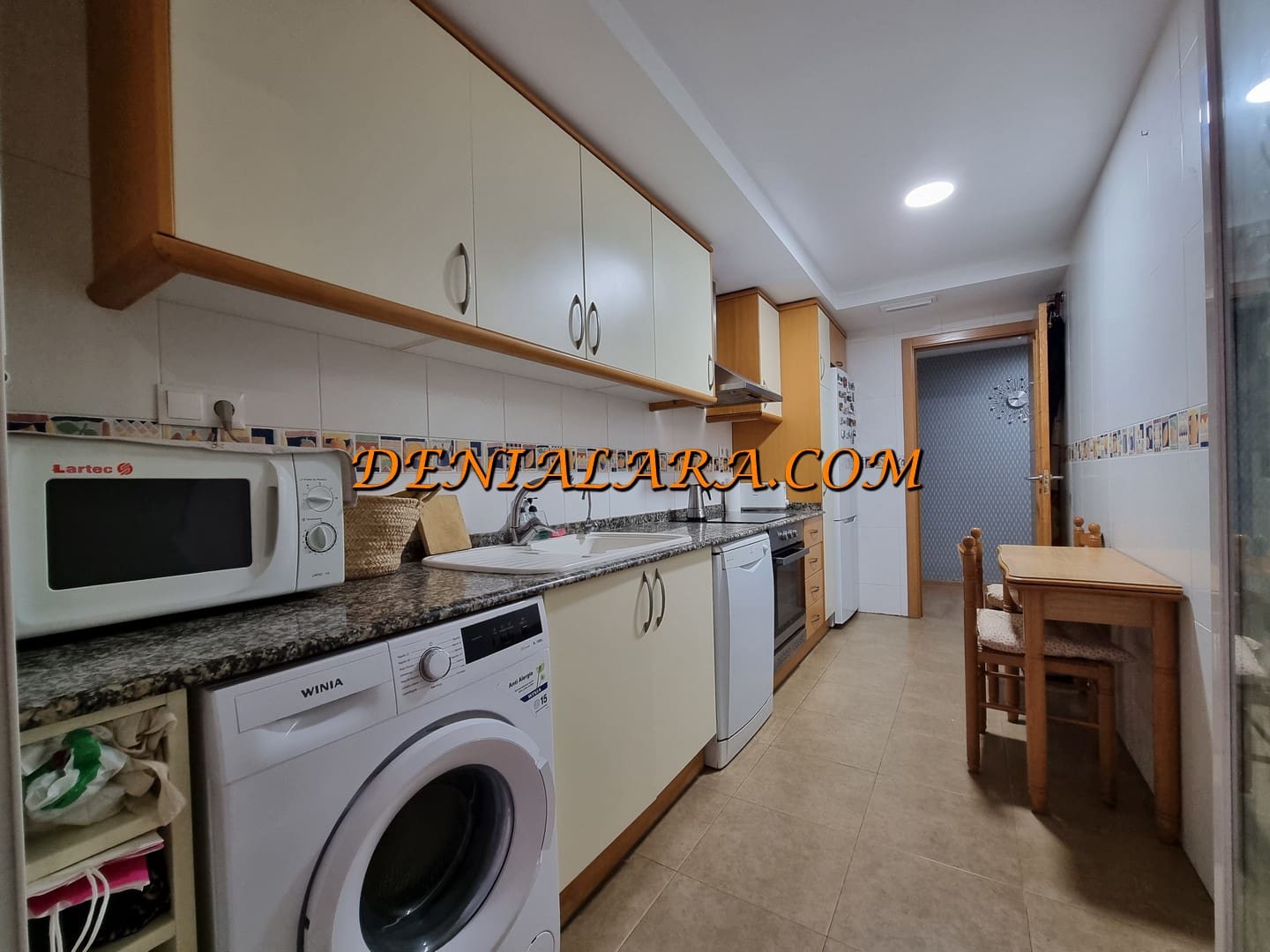 3 Zimmer Wohnung zu verkaufen in Denia mit Garage - 273.000 € (Ref: 9563787)