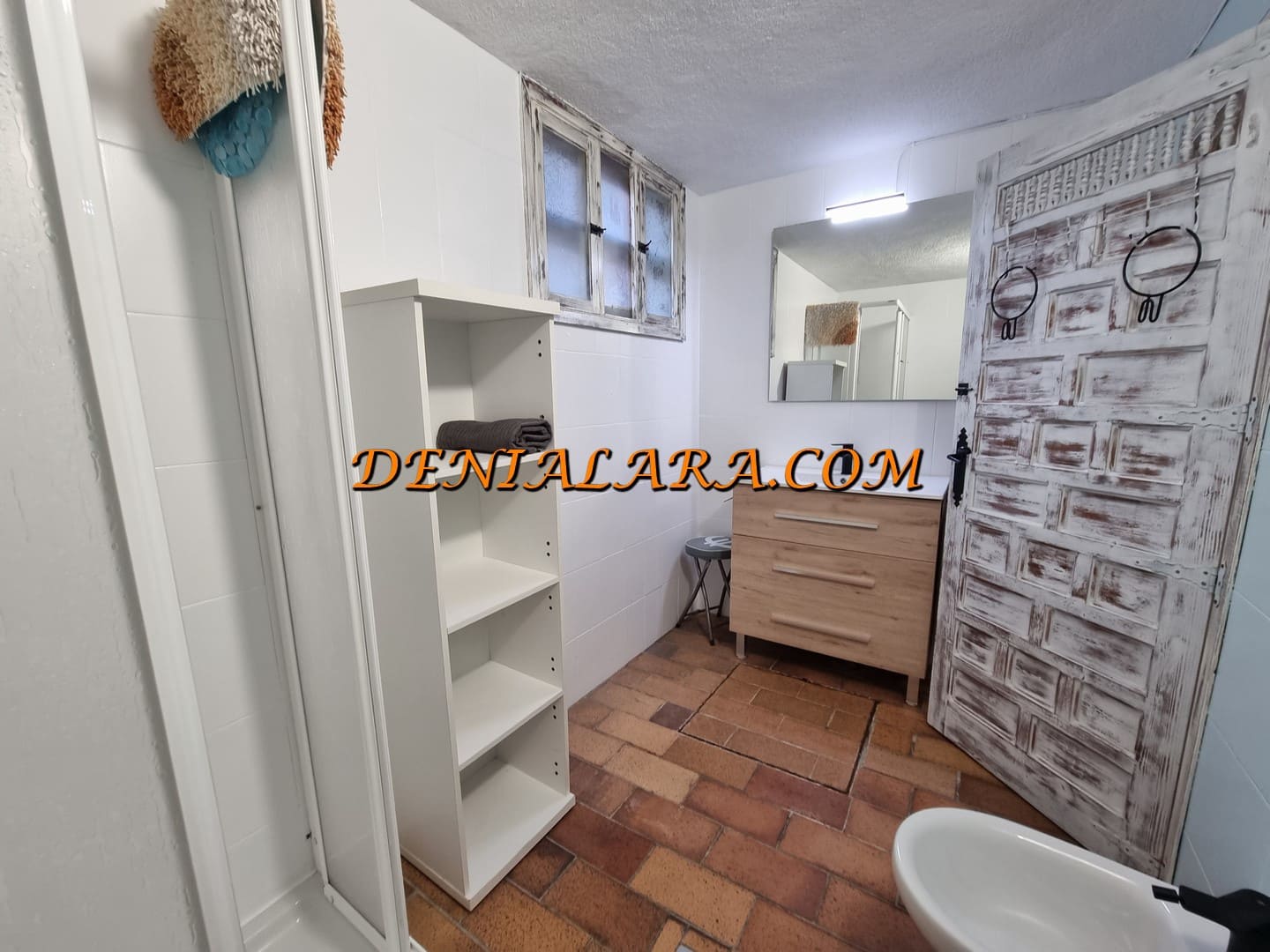 Villa/Maison de 3 chambres à louer à Denia - 1 300 € (Ref: 9566648)