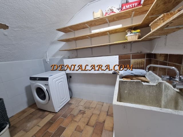 Villa/Maison de 3 chambres à louer à Dénia - 1 300 € (Ref: 9566648)
