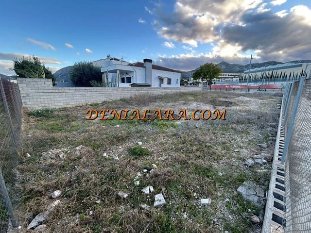 Działka budowlana na sprzedaż w Pego - 105 000 € (Ref: 9584444)