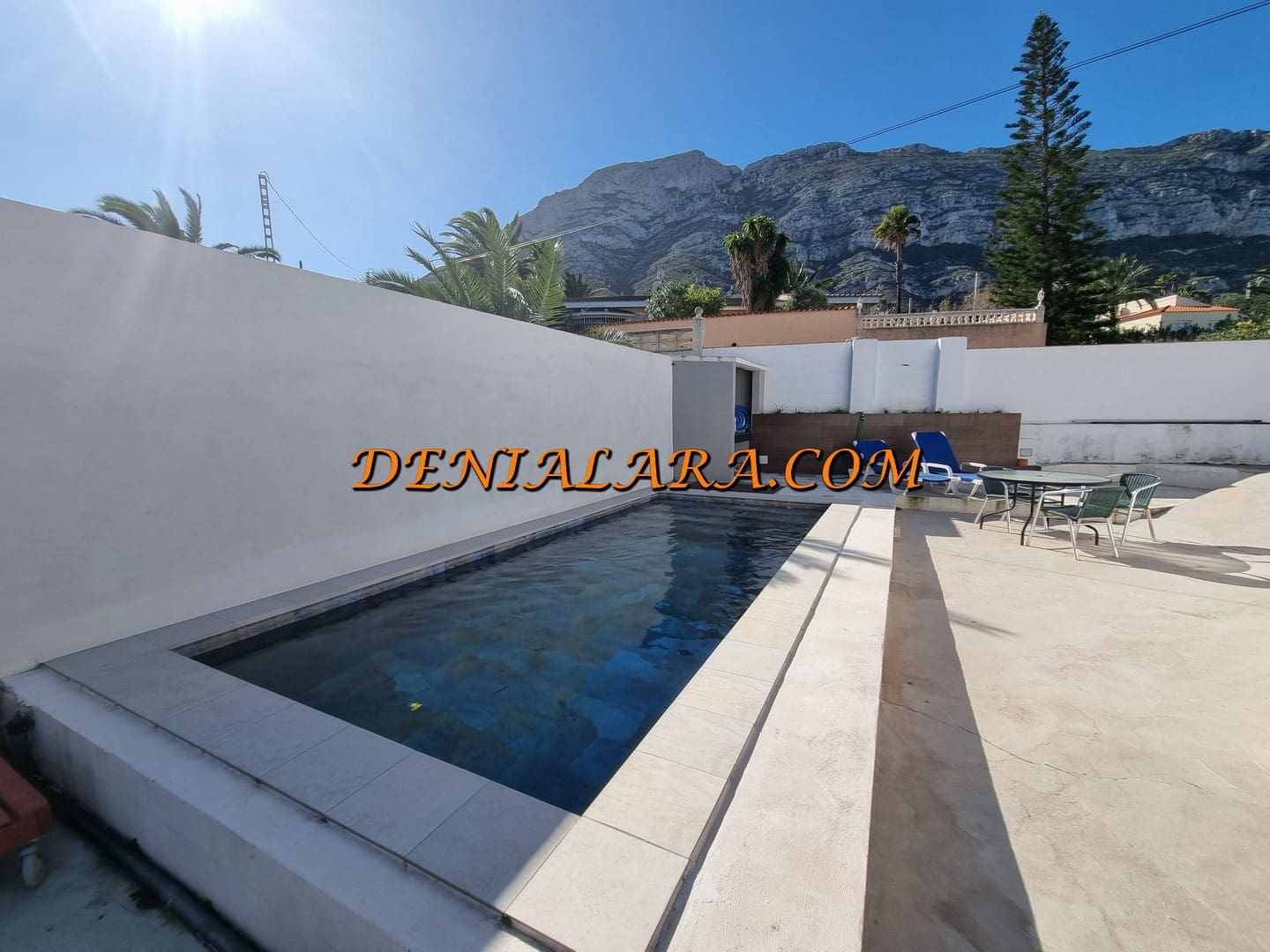 2 soveværelse Villa til salg i Denia med swimmingpool garage - € 750.000 (Ref: 9603389)