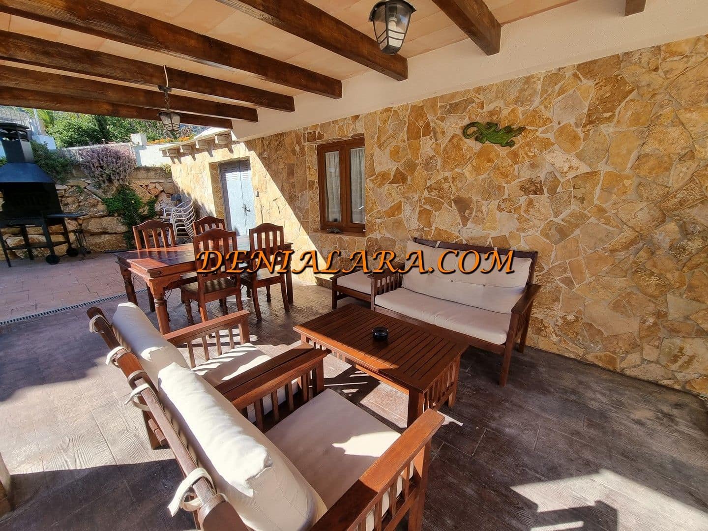 2 soveværelse Villa til salg i Denia med swimmingpool garage - € 750.000 (Ref: 9603389)