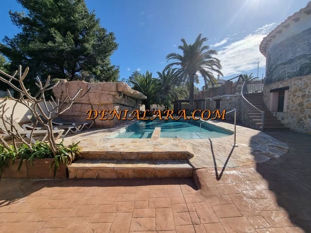 2 soveværelse Villa til salg i Dénia med swimmingpool garage - € 750.000 (Ref: 9603389)