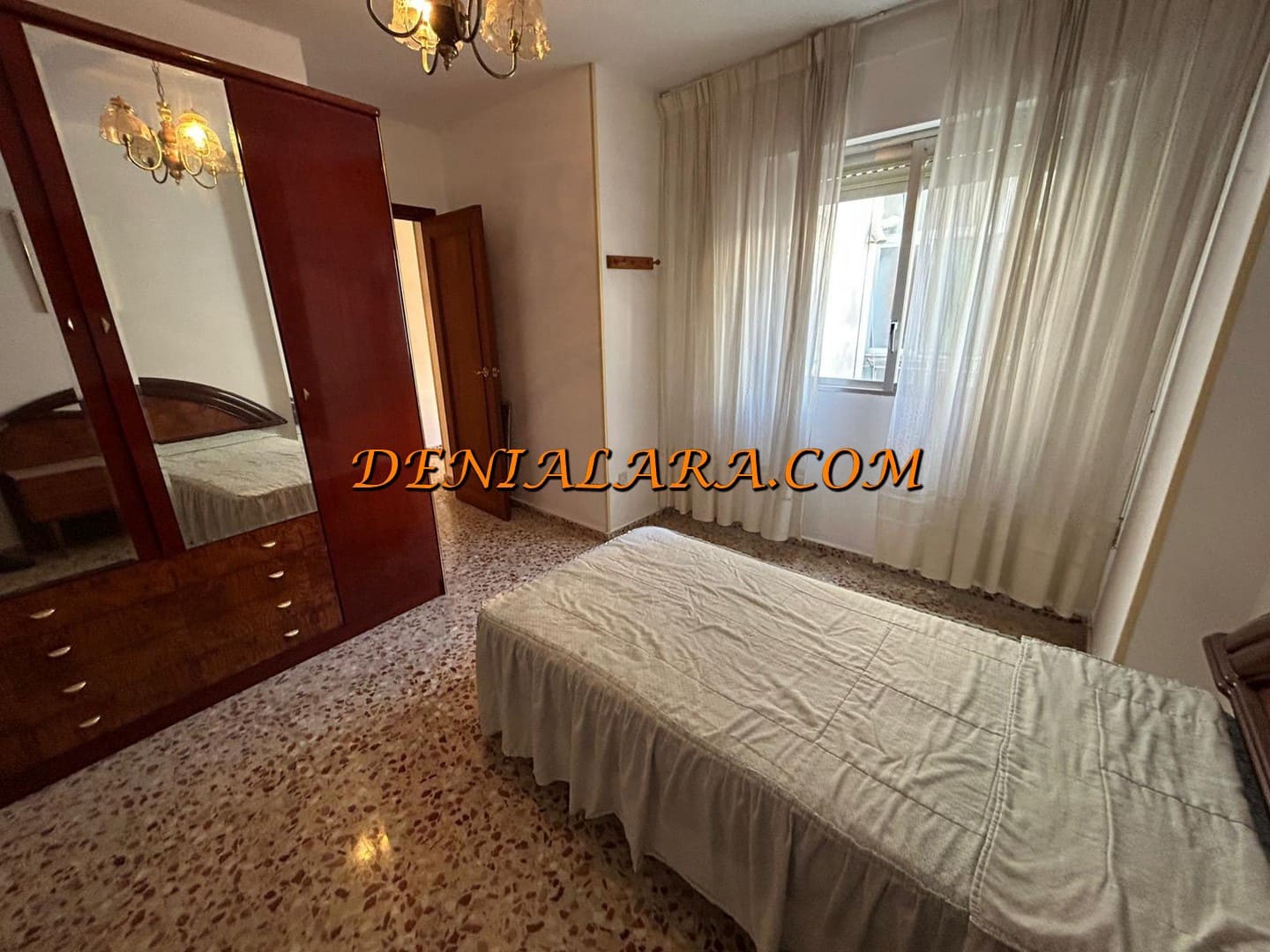 3 bedroom Flat for sale in Denia - € 189,000 (Ref: 9614115)