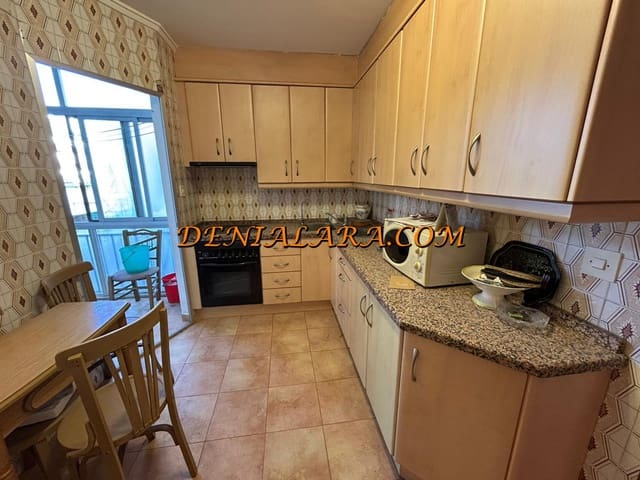 3 bedroom Flat for sale in Dénia - € 189,000 (Ref: 9614115)