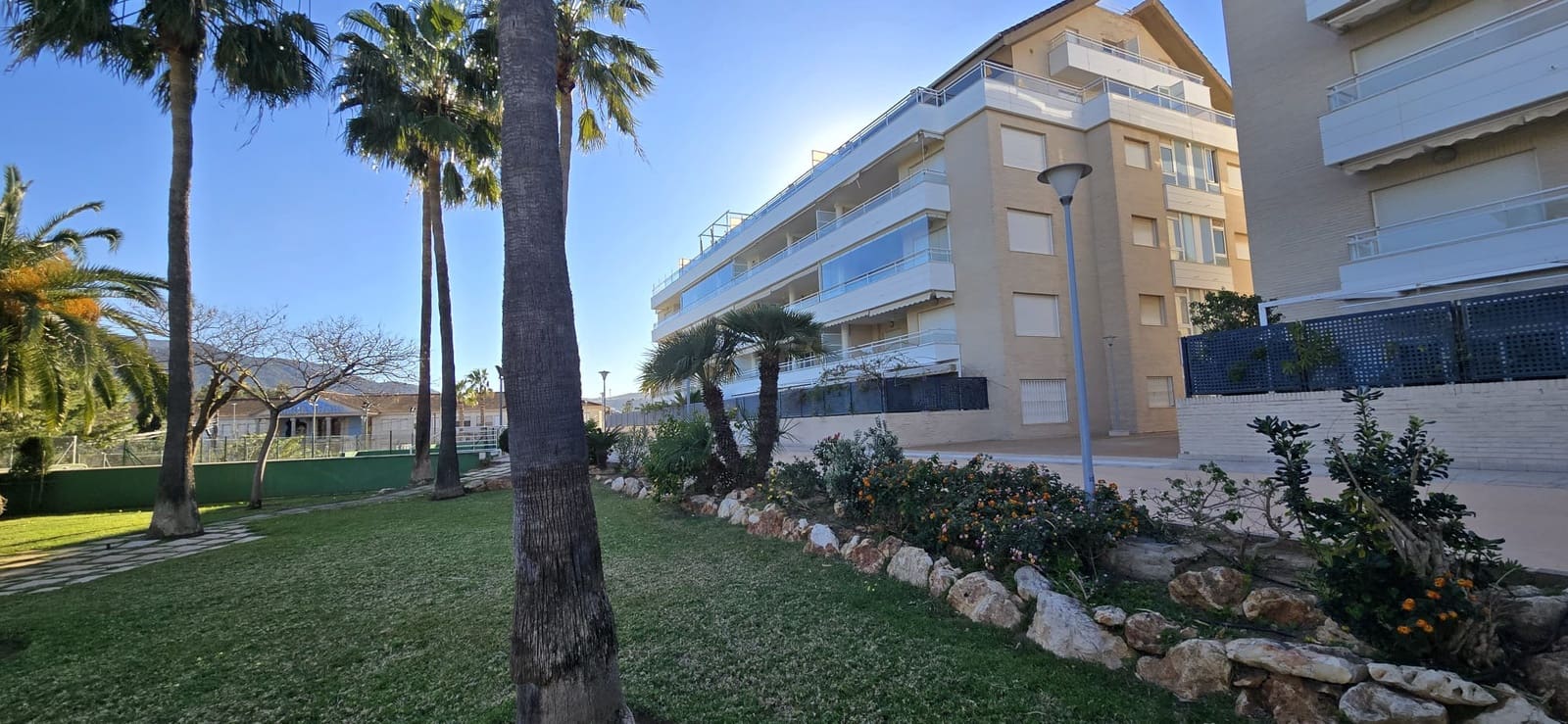 2 bedroom Apartment for sale in Denia with pool garage - € 289,999 (Ref: 9618732)