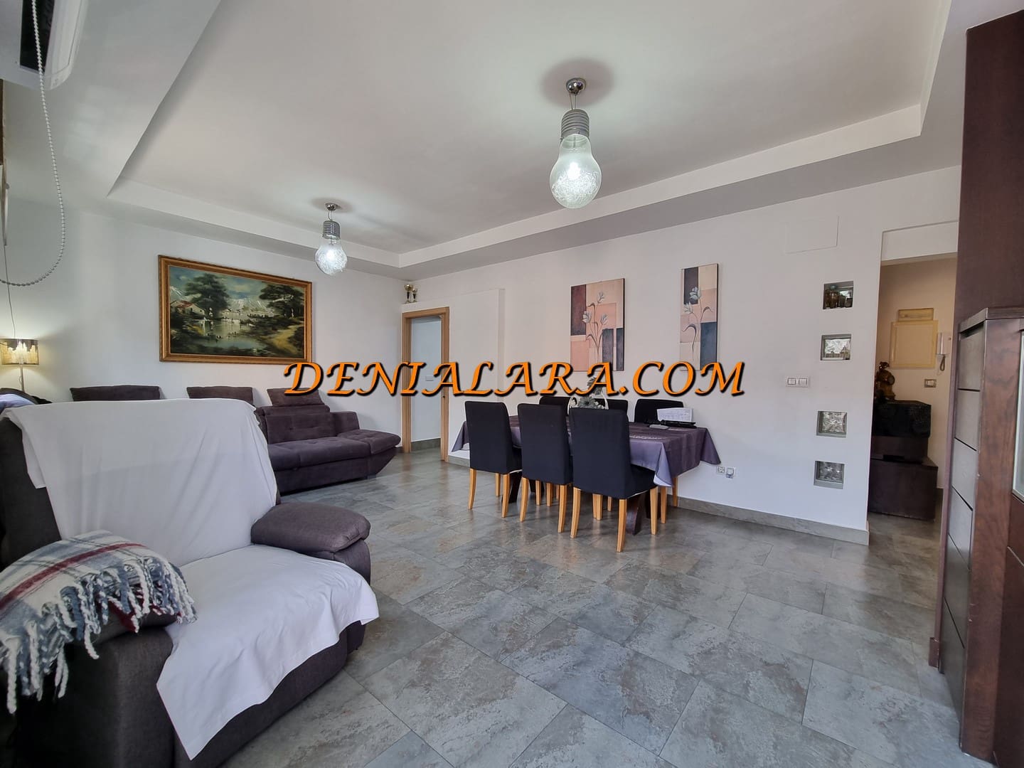 Piso de 3 habitaciones en Dénia en venta - 220.000 € (Ref: 9632837)