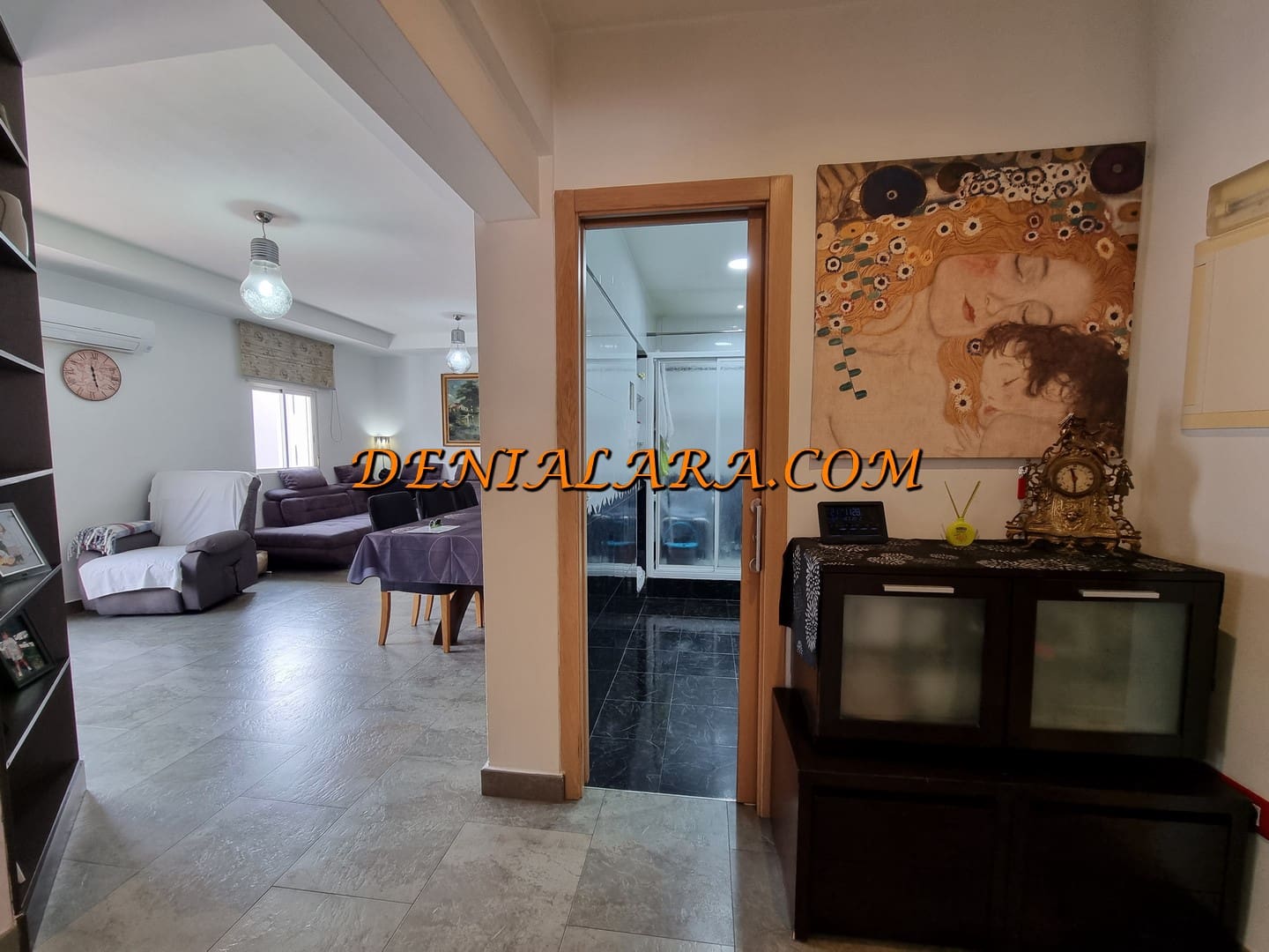 Piso de 3 habitaciones en Dénia en venta - 220.000 € (Ref: 9632837)